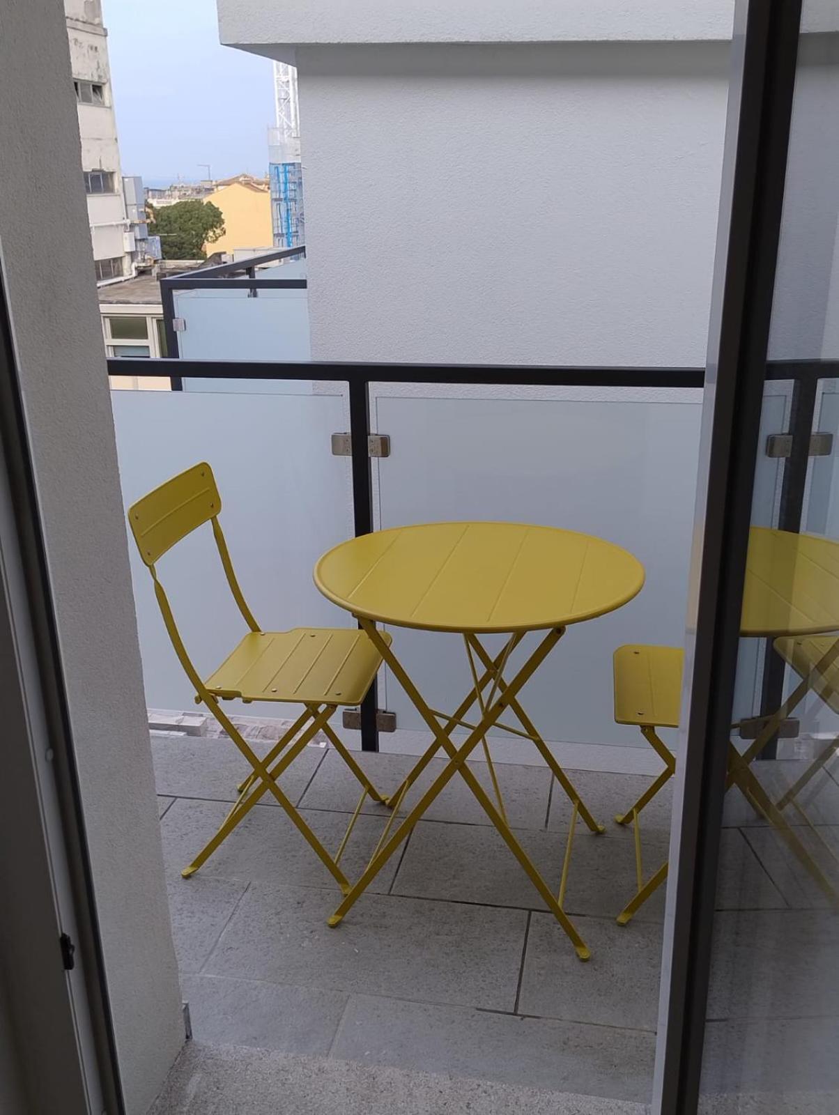 Boutique Apartments Cecilia Триест Экстерьер фото